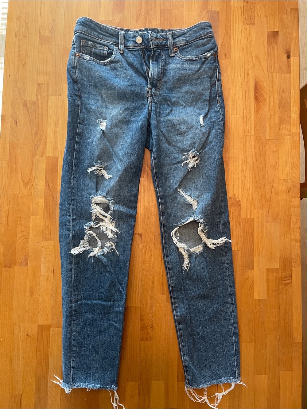 Old Navy Women's Dark Blue Distressed Straight Leg Jeans